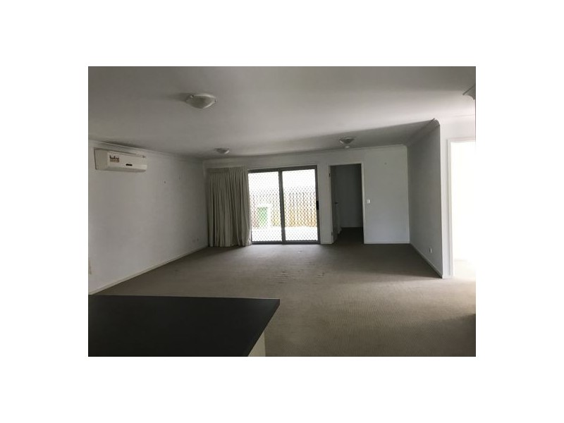 20 15-23 Redondo ST, Ningi QLD 4511