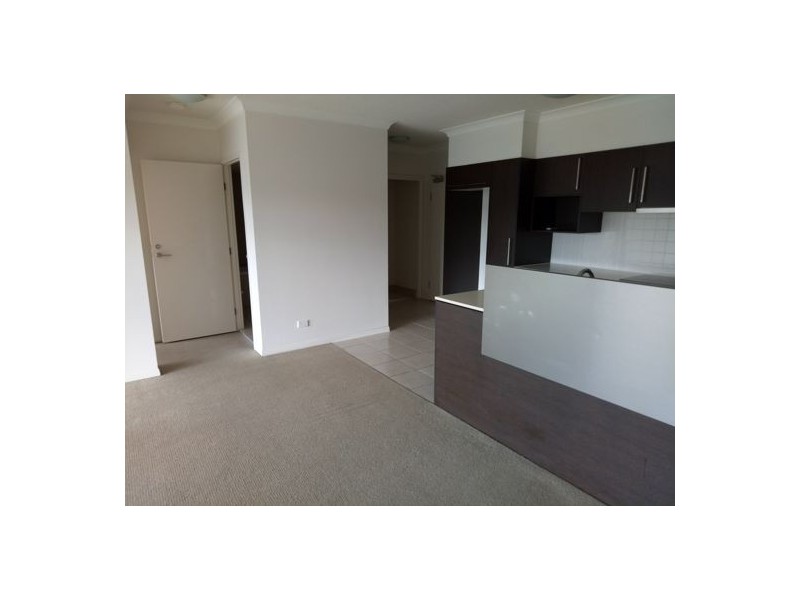 4402/14 Executive Drive, Burleigh Waters QLD 4220