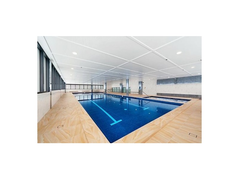 2101/2 Como Cres, Southport QLD 4215