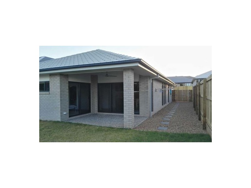 3 Irwin Street, North Lakes QLD 4509