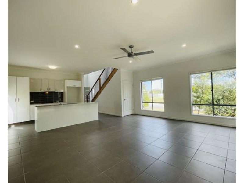 25 Major Drive, Rochedale QLD 4123