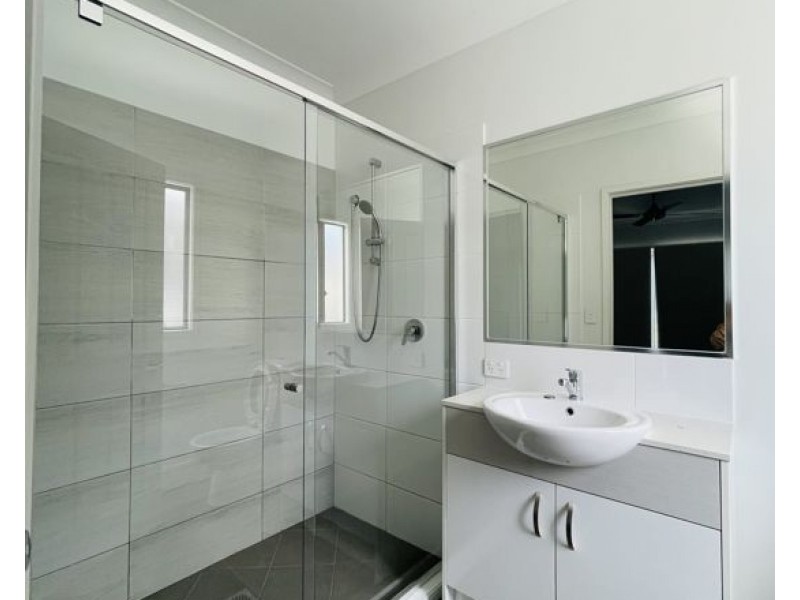 25 Major Drive, Rochedale QLD 4123