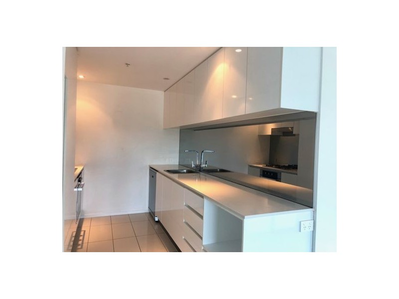104 43 Harbour Drive,, Biggera Waters QLD 4216