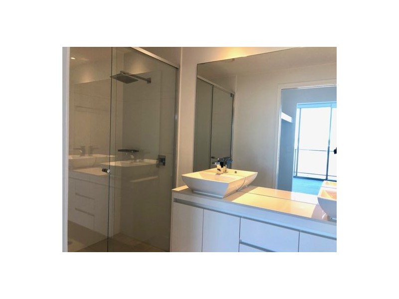 104 43 Harbour Drive,, Biggera Waters QLD 4216