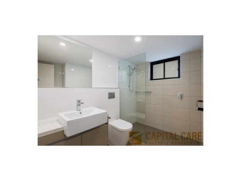 45 Wellington Road, East Brisbane QLD 4169