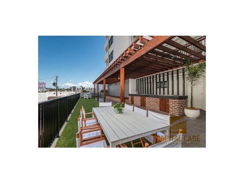 45 Wellington Road, East Brisbane QLD 4169