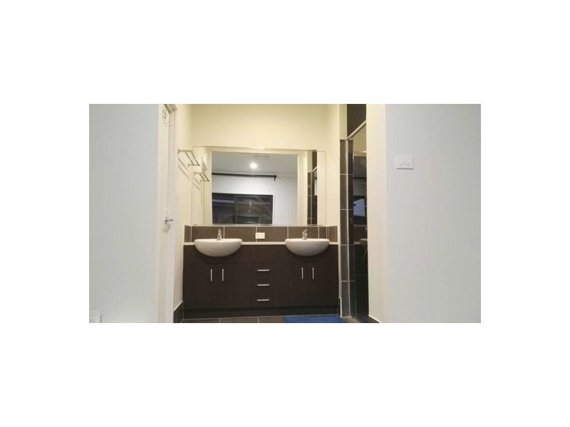 3 Irwin Street, North Lakes QLD 4509