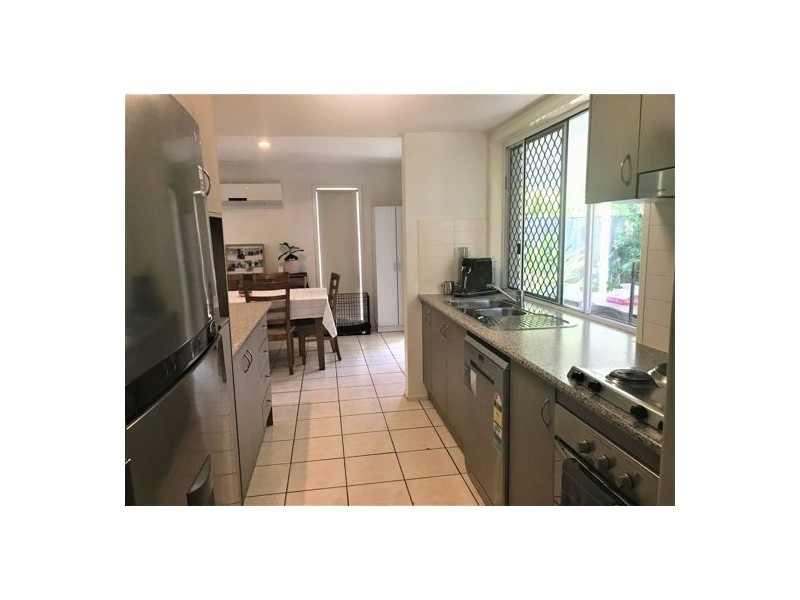 13/29 Lachlan Drive, Wakerley QLD 4154