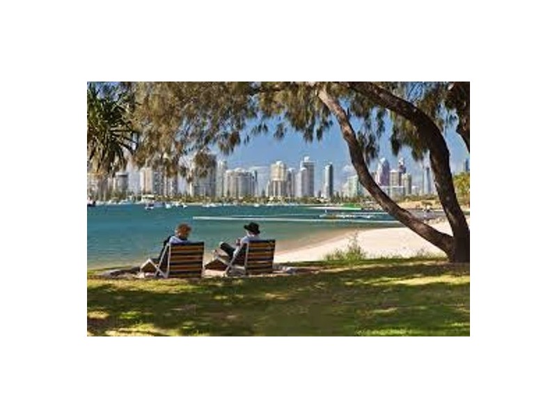 4/203 Scarborough Street, Southport QLD 4215