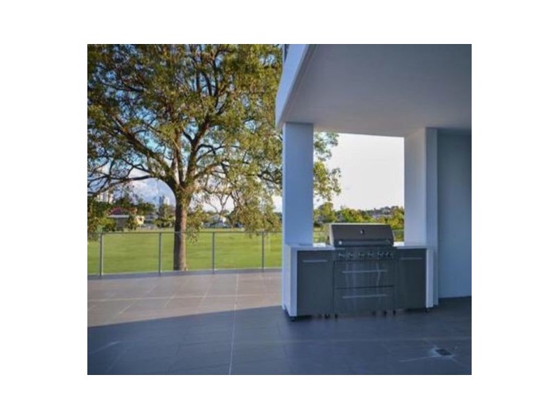 1110/17 Bath St, Labrador QLD 4215