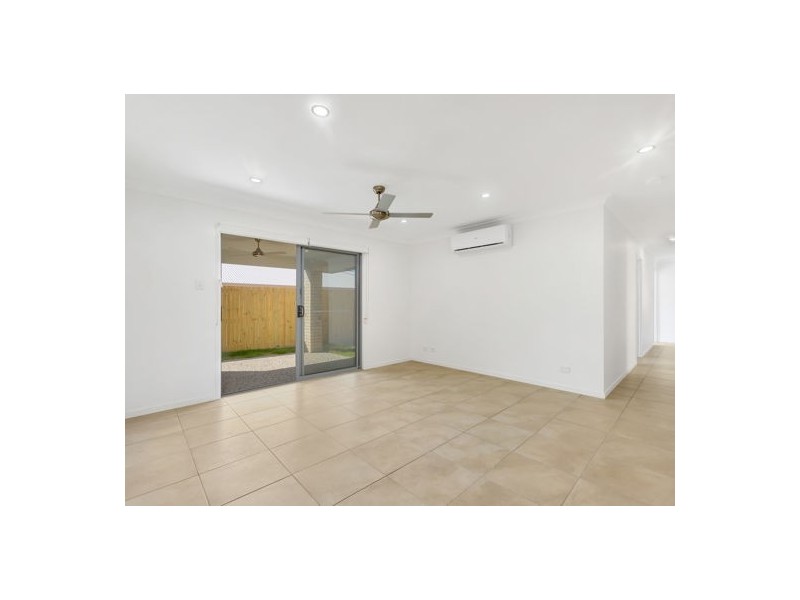 15 Stringybark Street, Spring Mountain QLD 4124