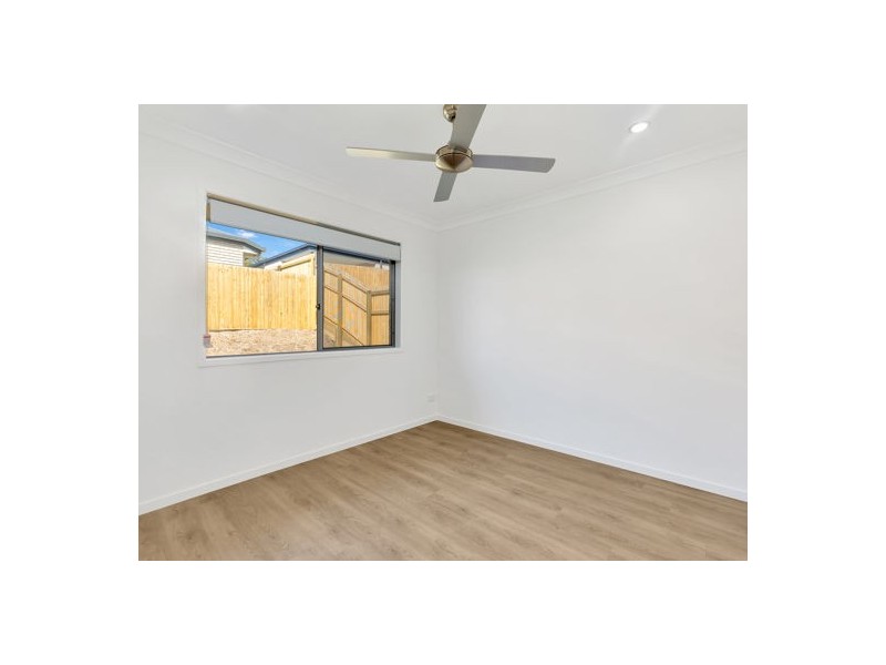 15 Stringybark Street, Spring Mountain QLD 4124