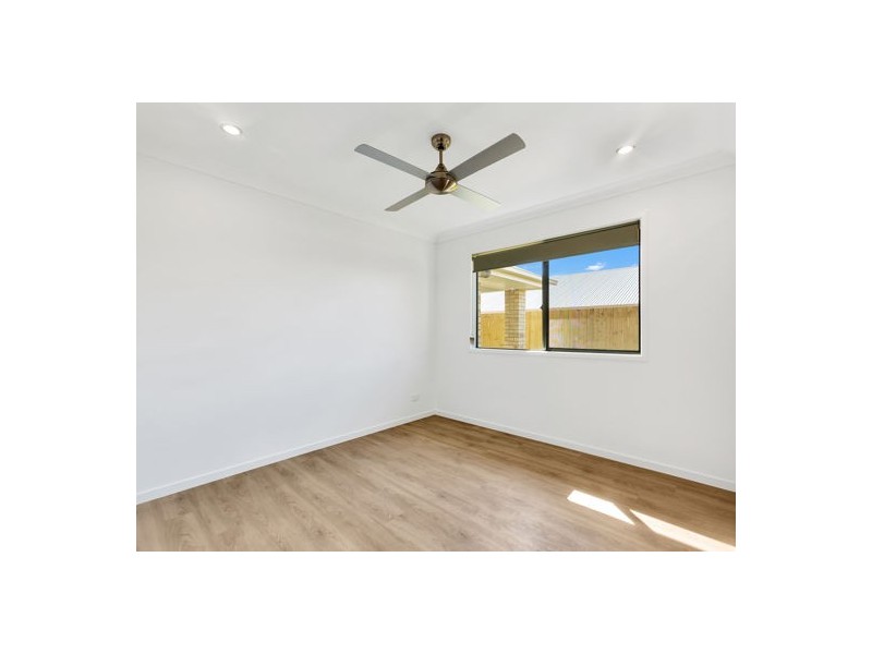 15 Stringybark Street, Spring Mountain QLD 4124