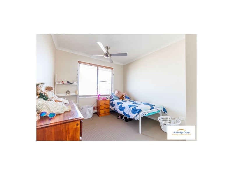 8 Wallarah Parade, North Lakes QLD 4509