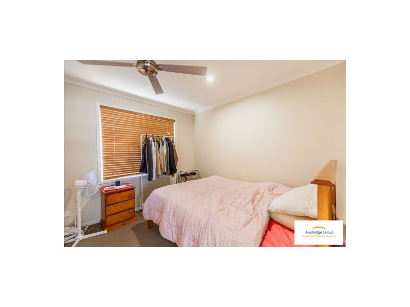 8 Wallarah Parade, North Lakes QLD 4509