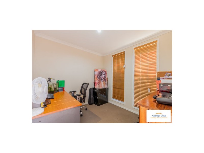 8 Wallarah Parade, North Lakes QLD 4509