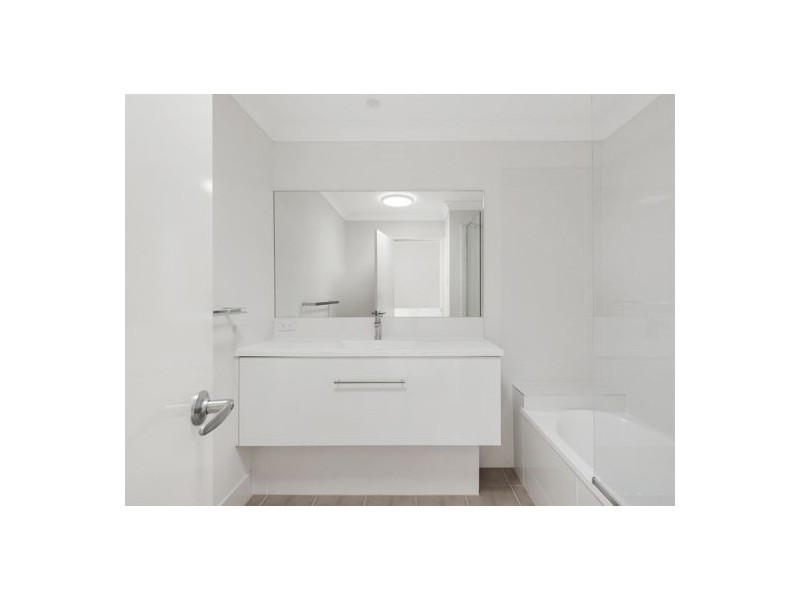 28 /4 Lewis Place, Manly West QLD 4179