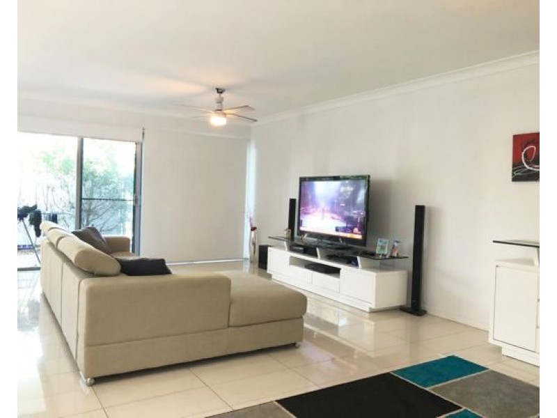 113 3 Compass Drive, Biggera Waters QLD 4216