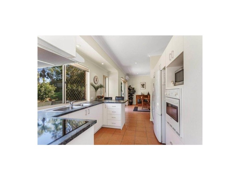 39 Cityview Road, Sinnamon Park QLD 4073