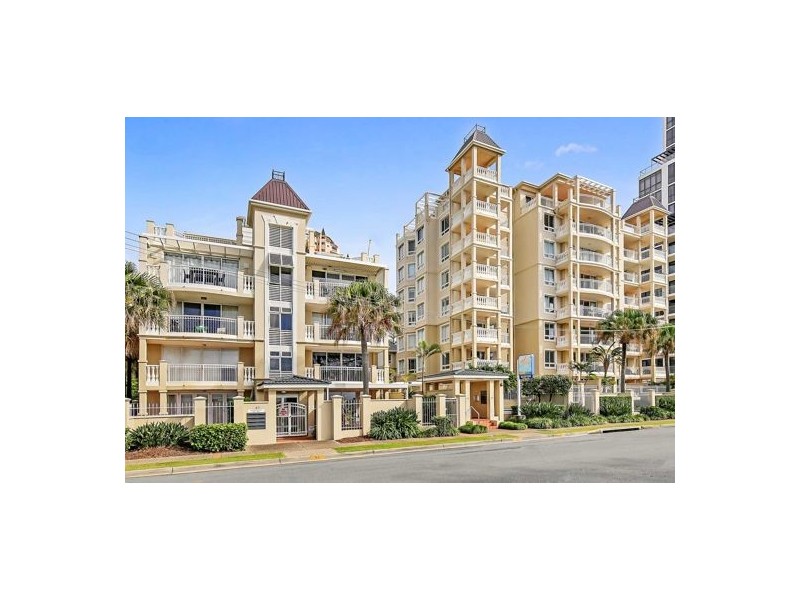 unit 12 126 Old Burleigh Road, Broadbeach QLD 4218
