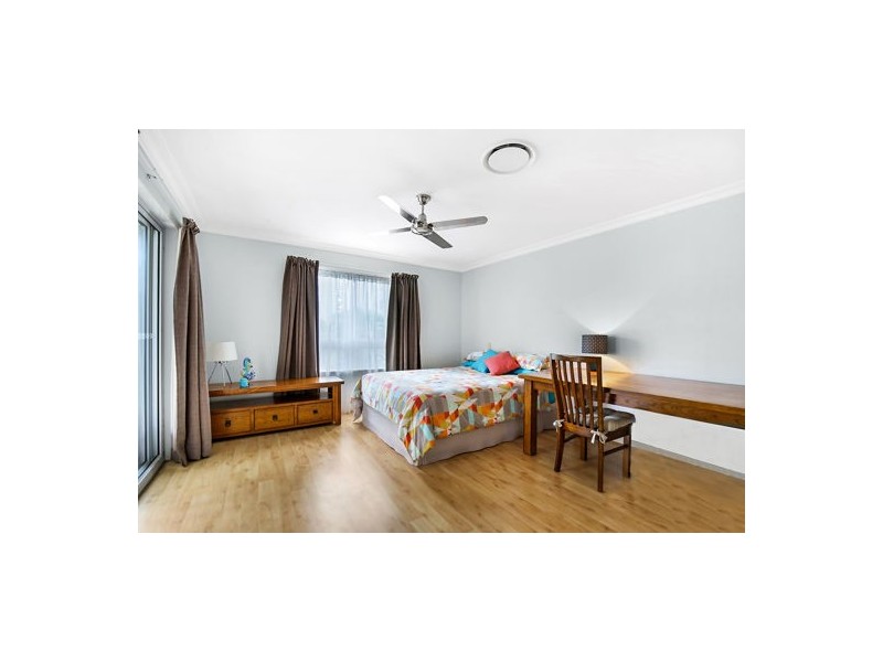 unit 12 126 Old Burleigh Road, Broadbeach QLD 4218