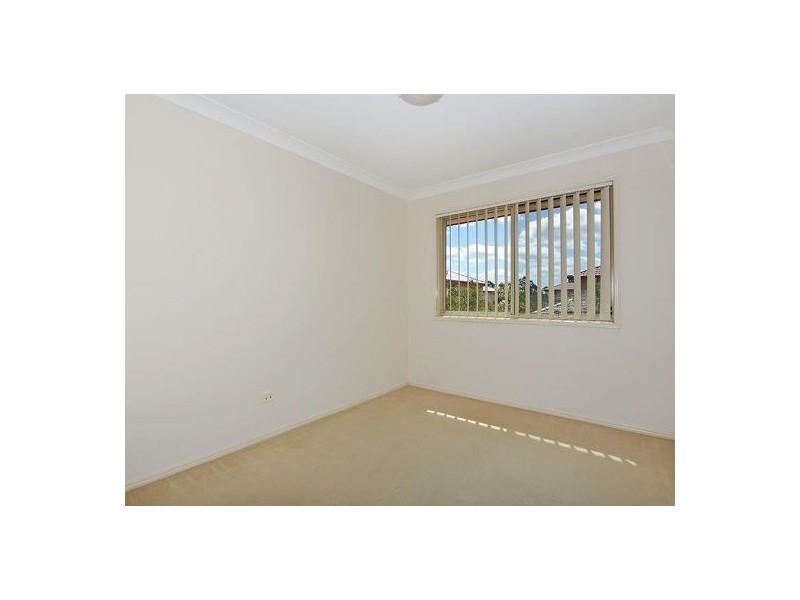 18/20 Young Place, Runcorn QLD 4113