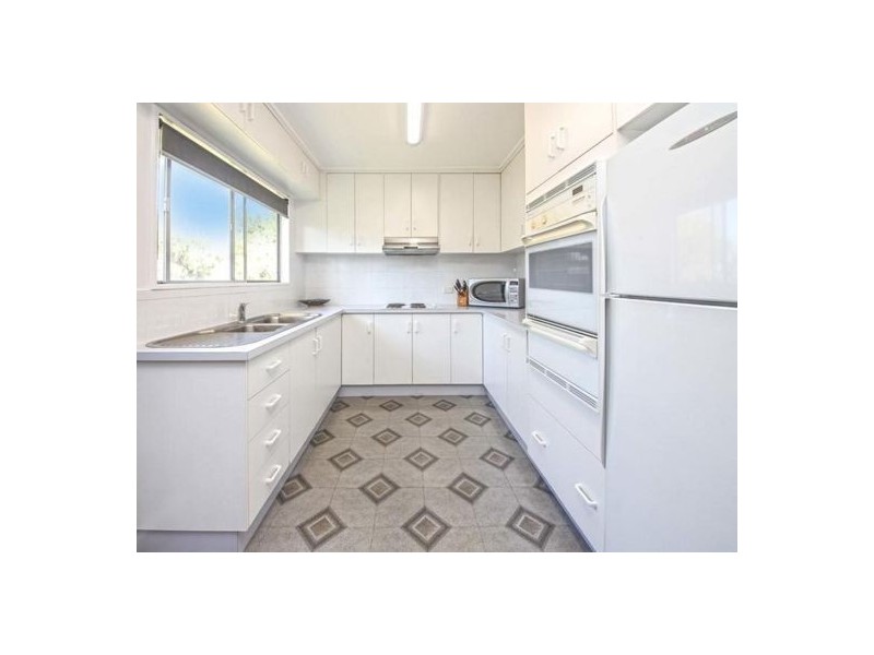 15 Fair Street, Wishart QLD 4122