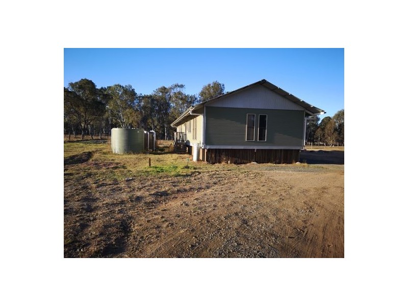 56 Wearing Rd, North Maclean QLD 4280