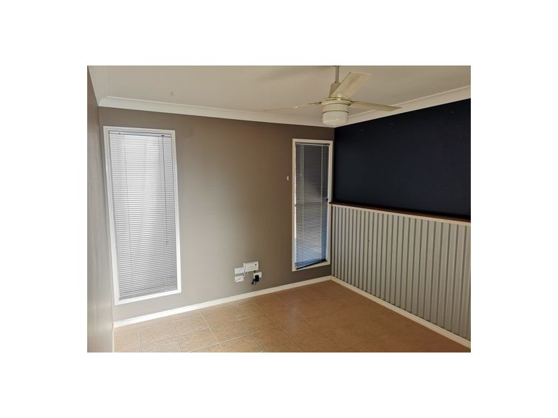 56 Wearing Rd, North Maclean QLD 4280