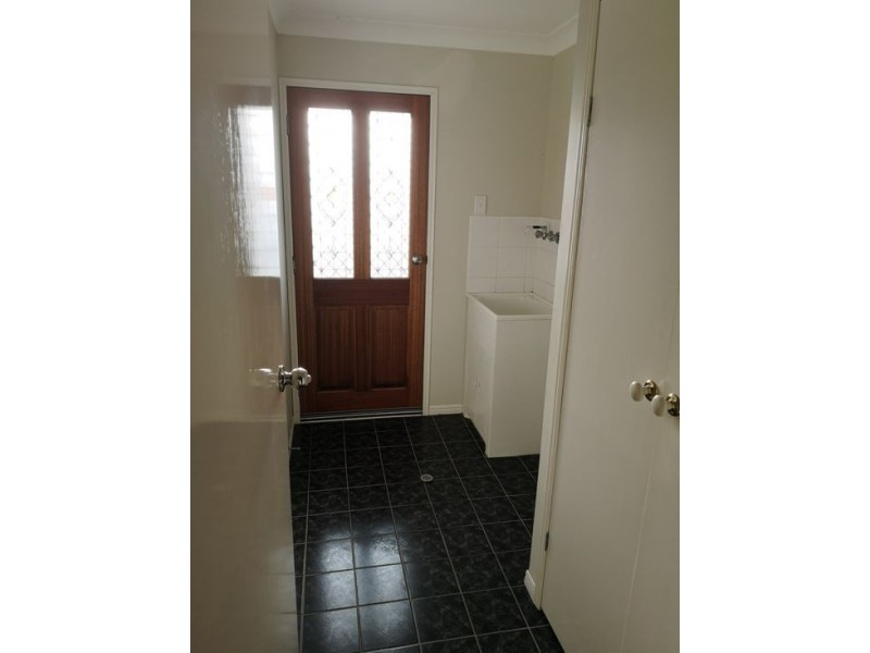 56 Wearing Rd, North Maclean QLD 4280
