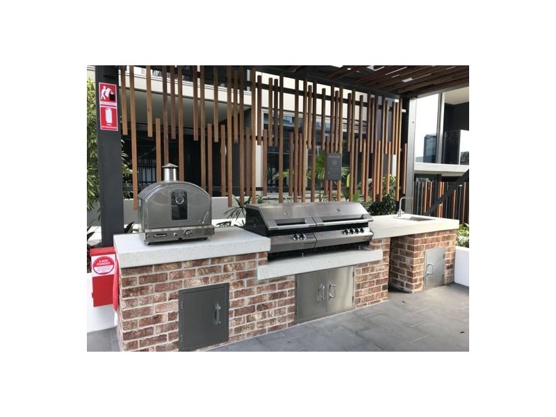 3113/36 Evelyn Street, Newstead QLD 4006