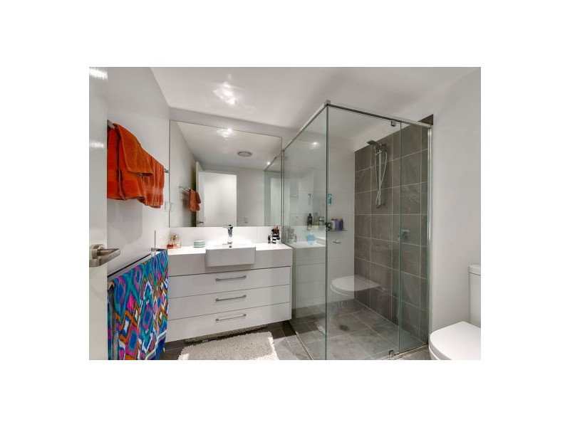 1004/8 lochaber street, Dutton Park QLD 4102