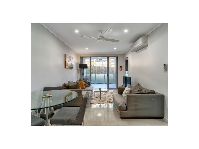 1004/8 lochaber street, Dutton Park QLD 4102