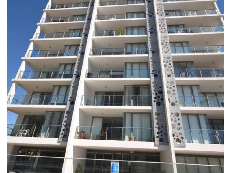 912/17 Bath Street, Labrador QLD 4215