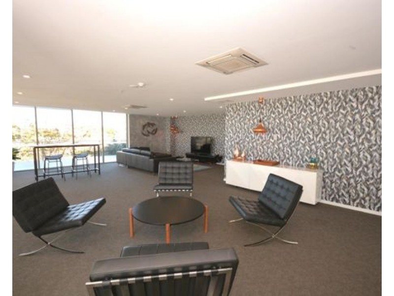 912/17 Bath Street, Labrador QLD 4215