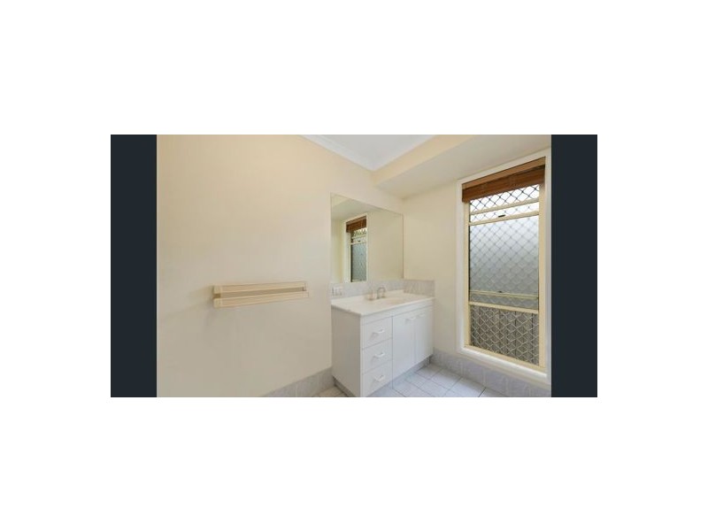 183 Pappas WAY, Carrara QLD 4211