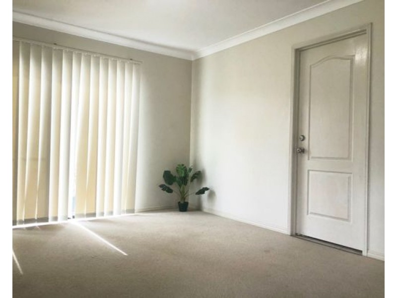 8 Rix Drive, Upper Coomera QLD 4209