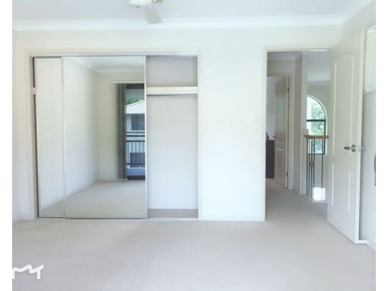 8 Rix Drive, Upper Coomera QLD 4209