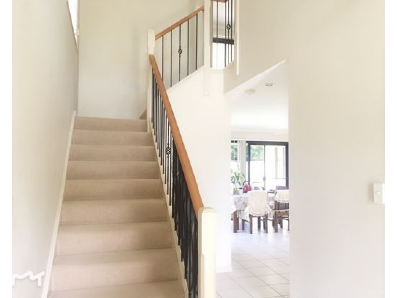 8 Rix Drive, Upper Coomera QLD 4209