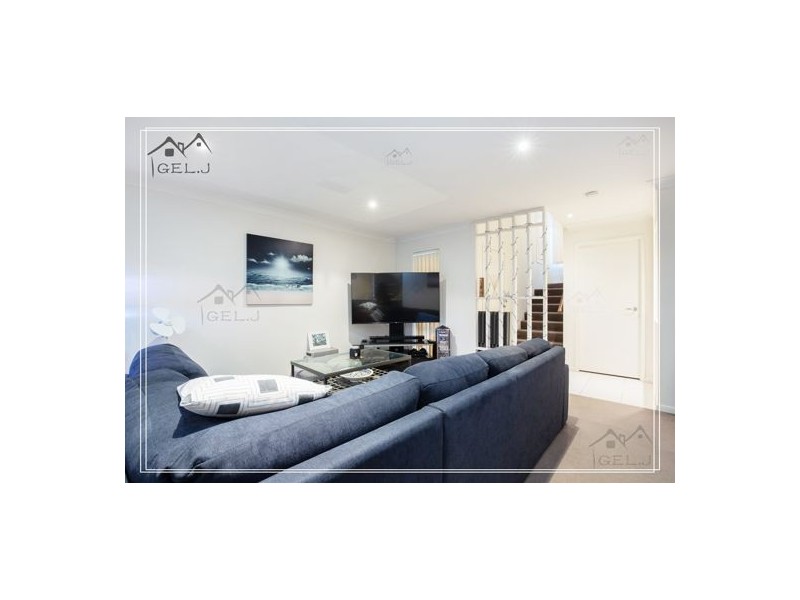 28/1 Belongil Street, Pacific Pines QLD 4211