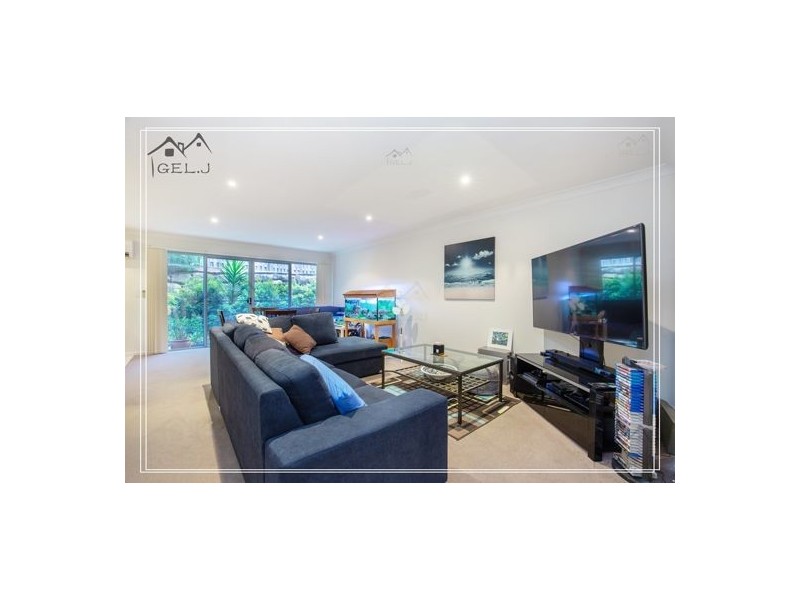 28/1 Belongil Street, Pacific Pines QLD 4211