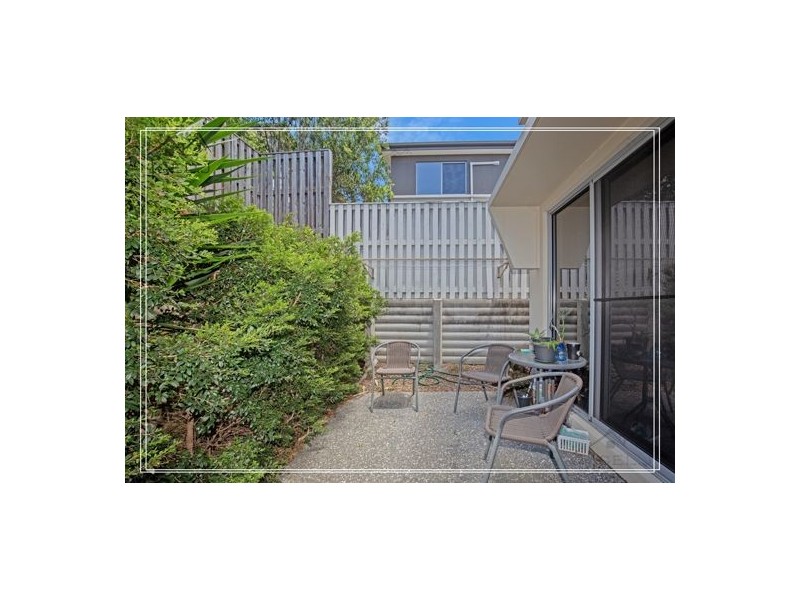 28/1 Belongil Street, Pacific Pines QLD 4211
