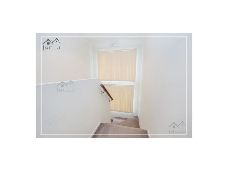 28/1 Belongil Street, Pacific Pines QLD 4211