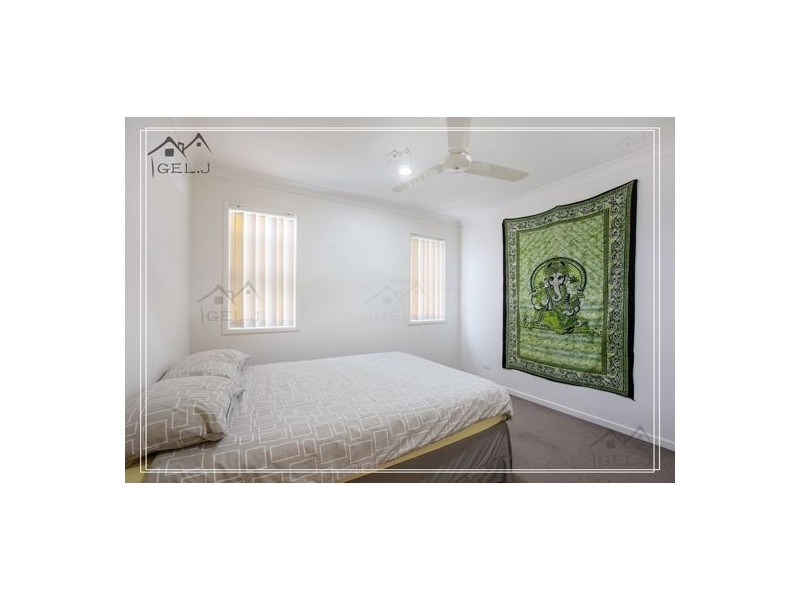 28/1 Belongil Street, Pacific Pines QLD 4211