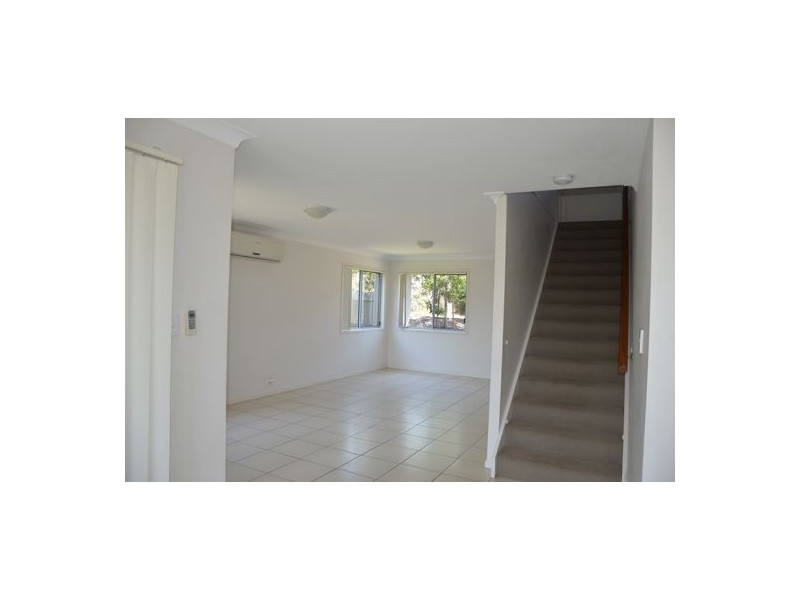 AG/2 Toohey St, Pacific Pines QLD 4211