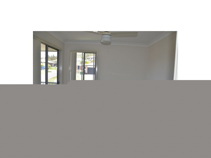 AG/2 Toohey St, Pacific Pines QLD 4211