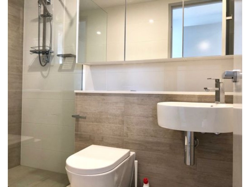 2309 2 Como Crescent, Southport QLD 4215