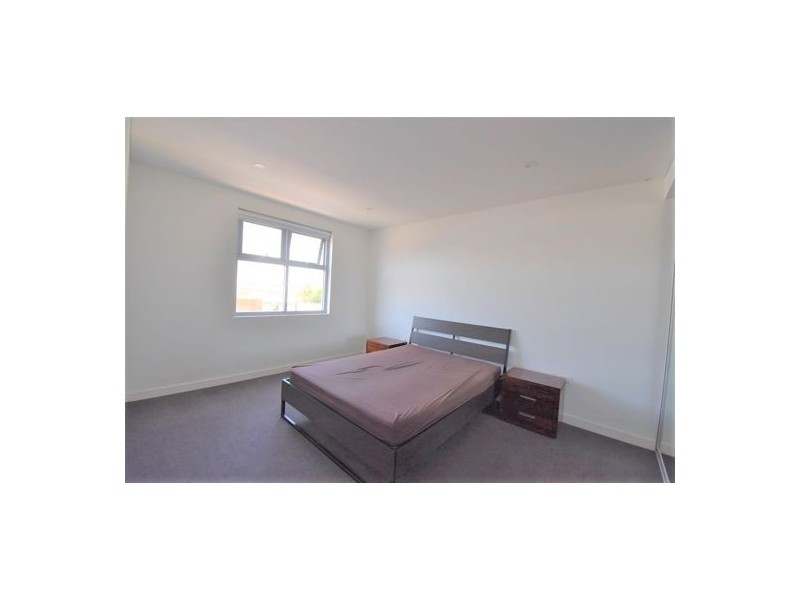 11/19 Hutchinson Street, St Peters NSW 2044