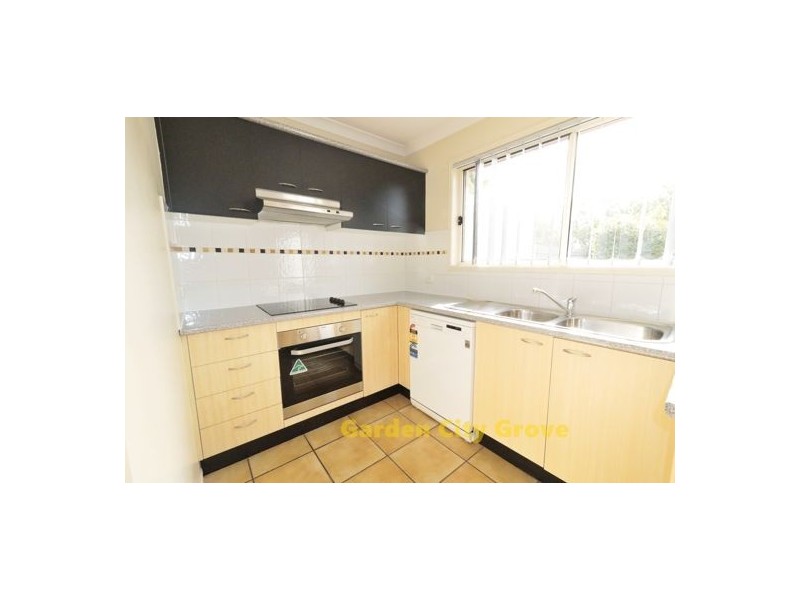 25 Buckingham Place, Eight Mile Plains QLD 4113