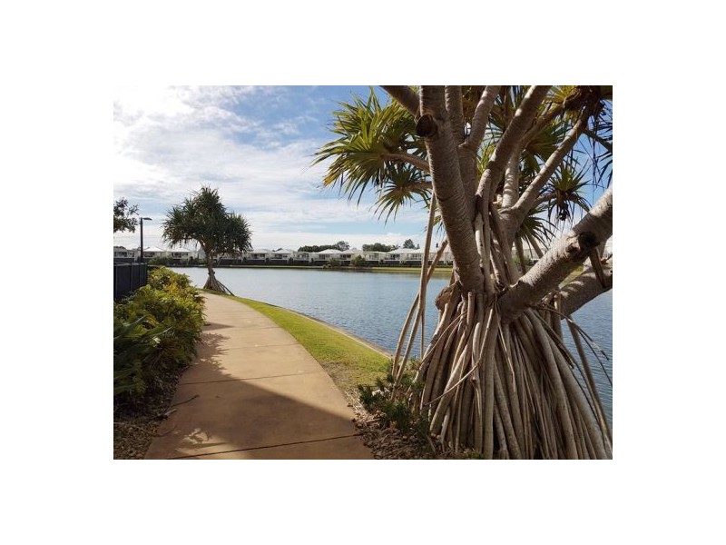 56/5074 Emerald Island Drive, Carrara QLD 4211